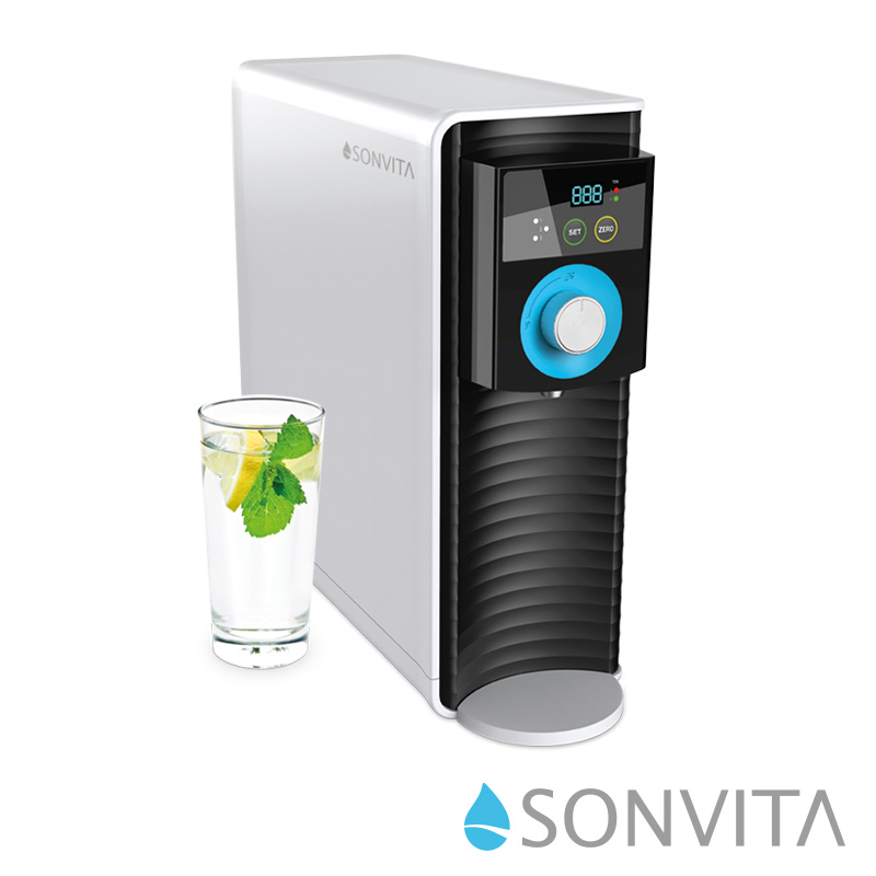 Pura Up mit Wasserglas