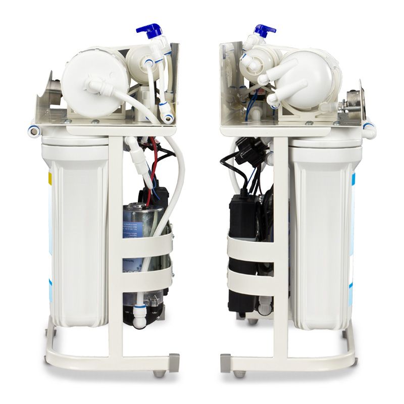 Osmotech Ultimate Plus Superflow Untertisch-Osmoseanlage in der Seitenansicht